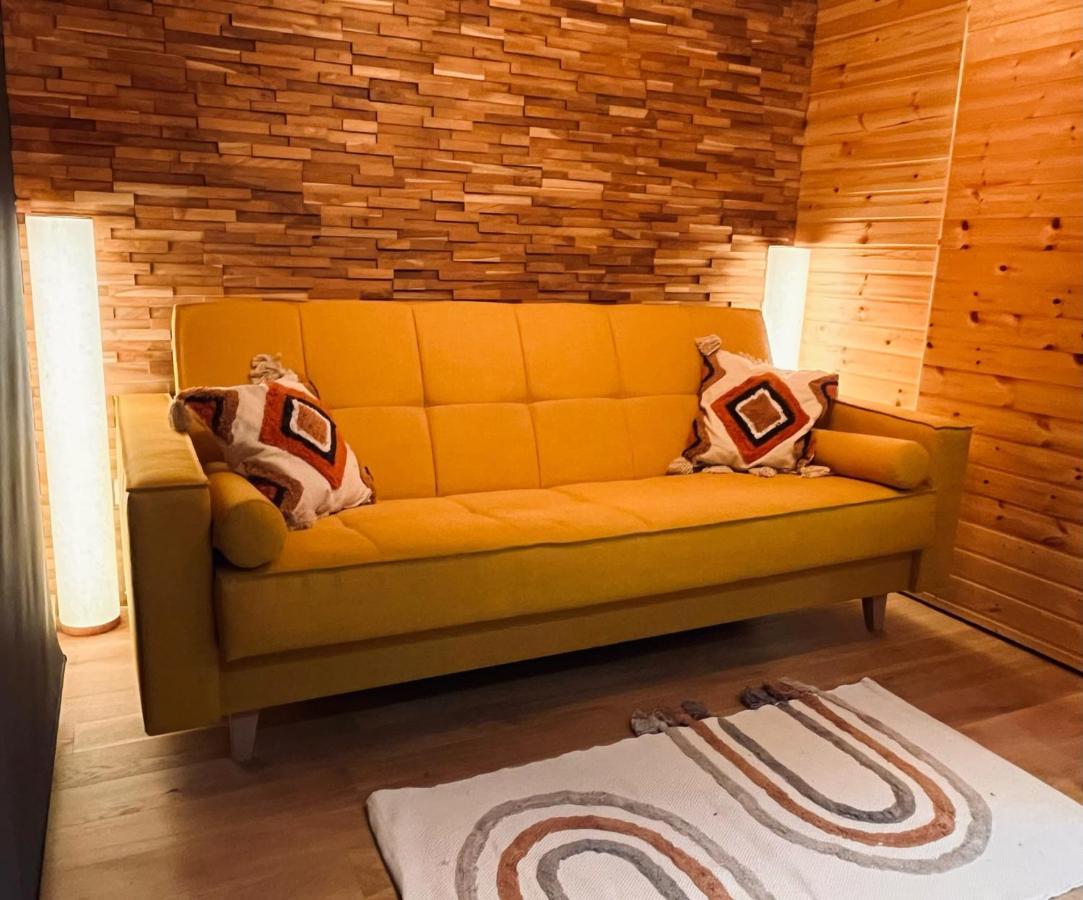 Moodysun Studio, Remote Tiny Home Comarnic Exterior photo
