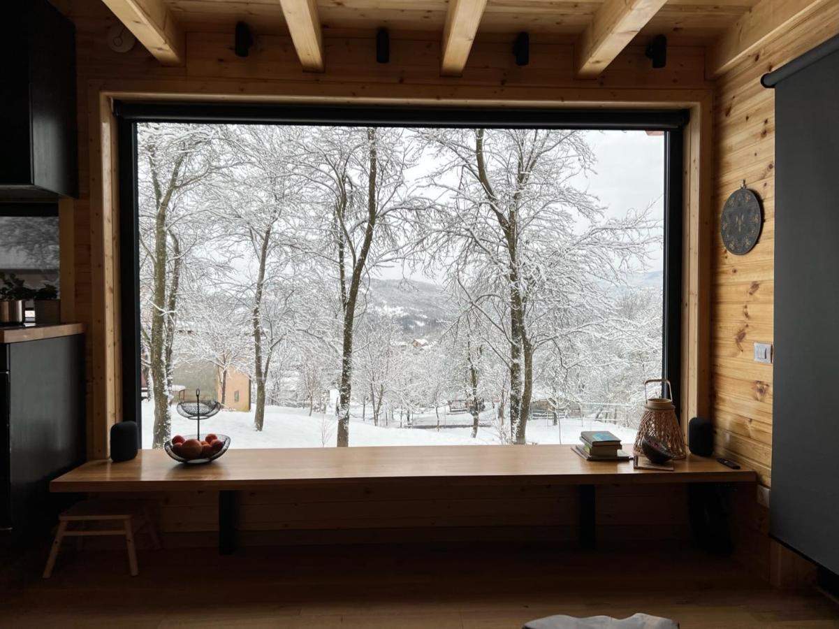 Moodysun Studio, Remote Tiny Home Comarnic Exterior photo